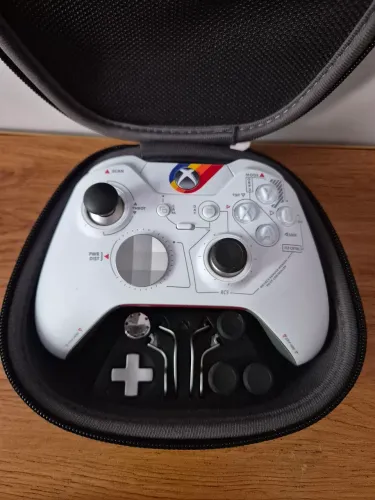 CONTROLE XBOX ELITE SERIES 1 STARFIELD