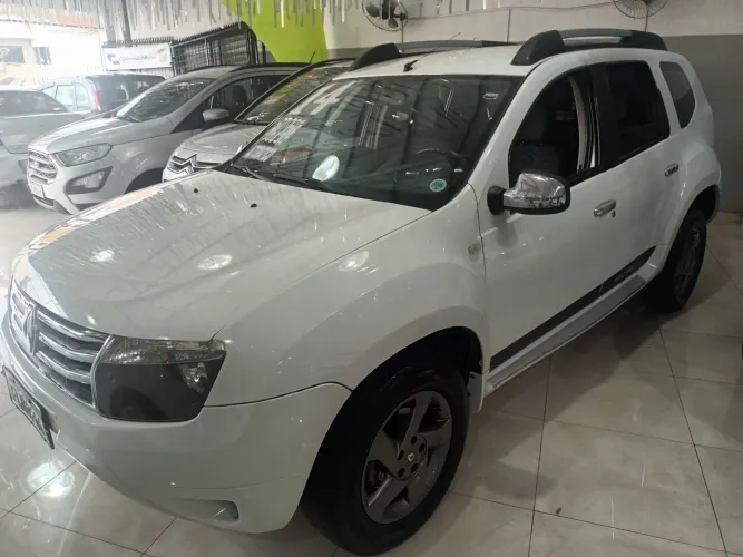 Renault Duster Dynamique 2.0 Hi-flex 16V Aut. 2014