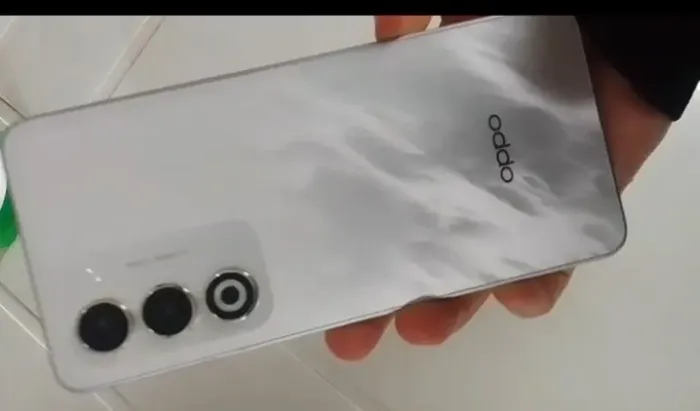 Vendendo celular marca oppo A5 