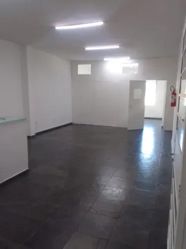 ALUGA-SE SALÃO COMERCIAL - 90 M2- PQ. ASSUNÇÃO- TABOÃO DA SERRA-SP