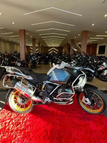 R 1250 GS ADVENTURE PREMIUM TROPHY