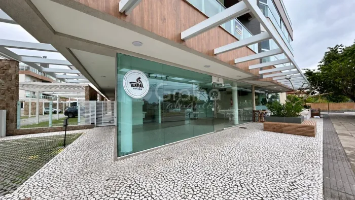 LOJA Comercial na Avenida Campeche