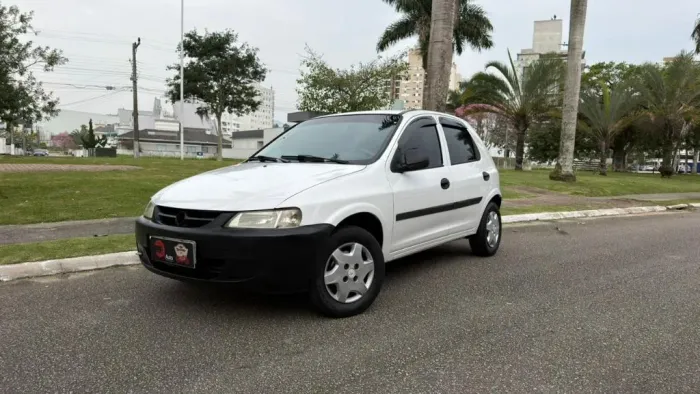 Chevrolet Celta Life 1.4 MPFI 8V 85cv 5P 2005