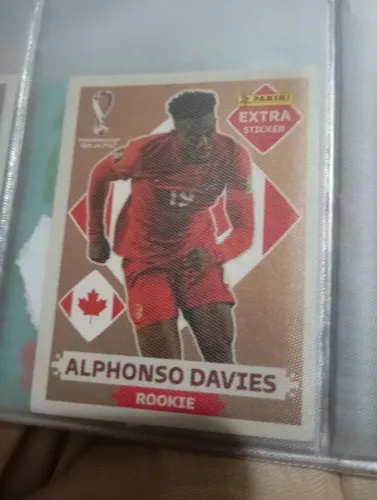 Legend bronze da copa de 2022 do jogador Alphonso davies