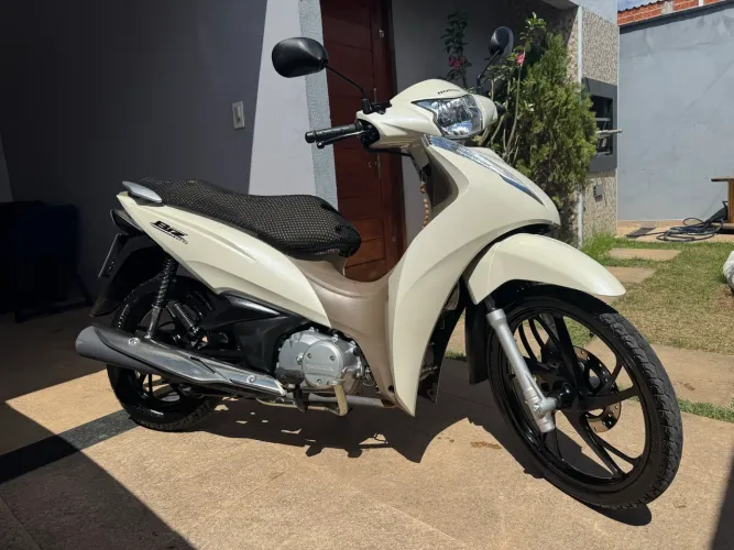 Honda Biz 125 completa 2024 ! Só 6.000 km | Estado de Zero