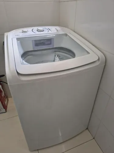 Máquina de Lavar Electrolux 13KG 220V
