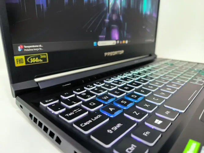 Notebook Gamer Acer Predator i7-10750H/RTX 3060/16GB/SSD 512GB