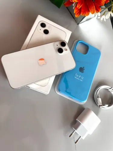 iPhone 13 normal 
