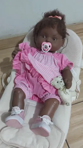 Linda boneca bebê,  53cm, gorduchinha
