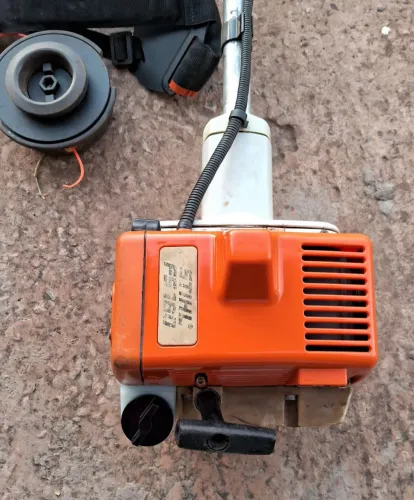 Vendo roçadeira Sthil FS160 original revisada