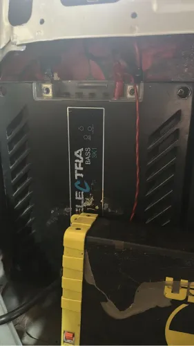 Banda electra 3 mil 1 omos