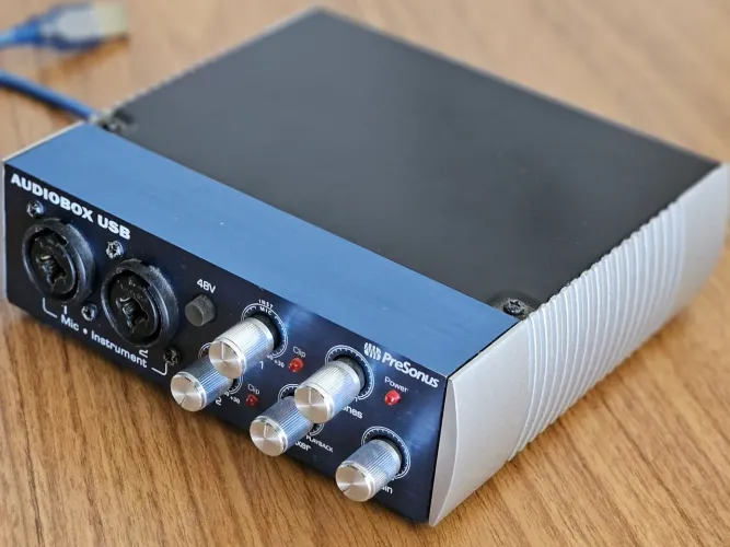Interface presonus 2x2 usb entrada controlador midi