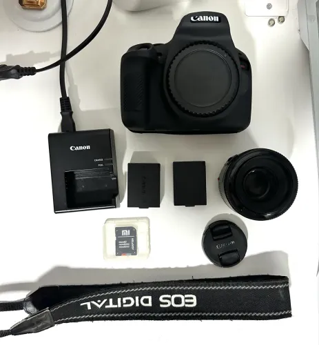 Canon T7 e acessórios