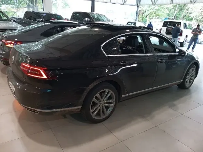Volkswagen Passat Highline 2.0 TSI 220cv Tip. 2018