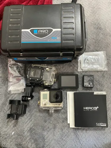 Go pro Hero 3 Black + acessórios 