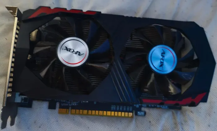 Placa de vídeo 1050 AFOX