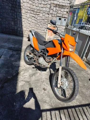 Vendo Bros 150 ES Flex 2010, motor novo, revisada só pegar e andar.