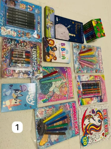 Kit Infantil 10 Itens | Livros + Brinquedos + Material Escolar