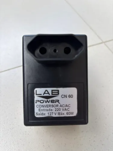 Conversor de voltagem 220V para 127V
