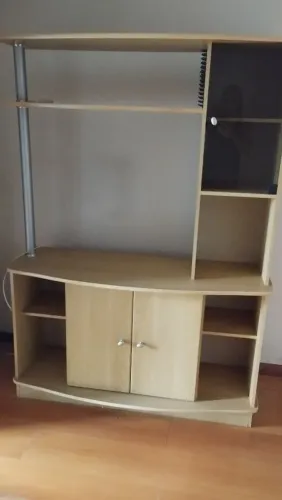 Vendo Estante Em MDF com várias Repartições.. Por Apenas 129.00... Retirar em Novo