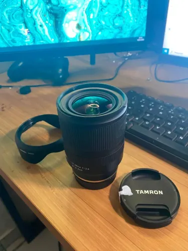 Lente Tamron 17-28mm f/2.8 Di III RXD para Sony E