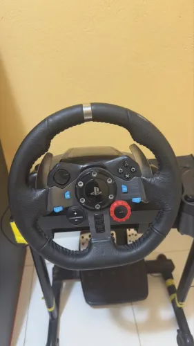 Vendo volante G29 em ótimo estado de conservação 