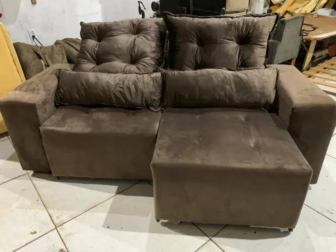 Sofá retrátil
