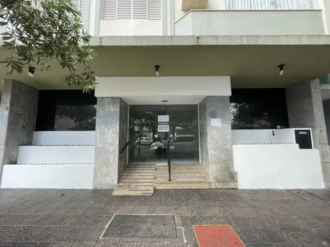 Sala Comercial Na Av Parigot de Souza