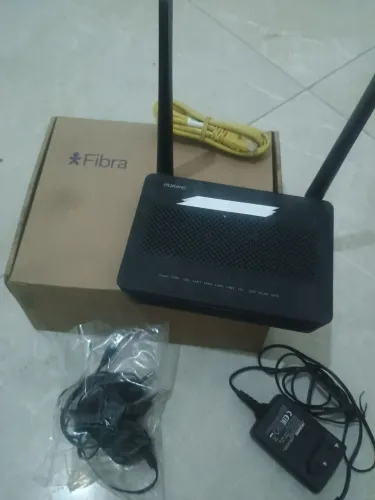 Moden Roteador ,vivo fibra óptica