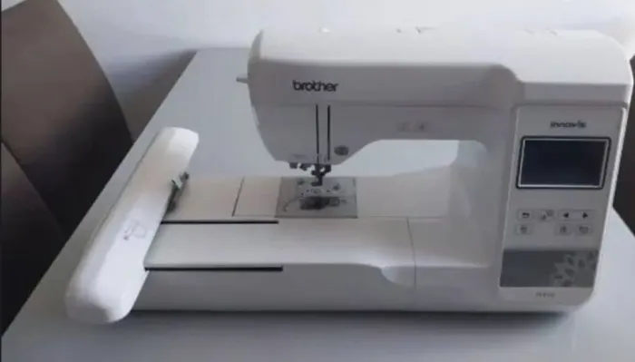 Máquina de bordar