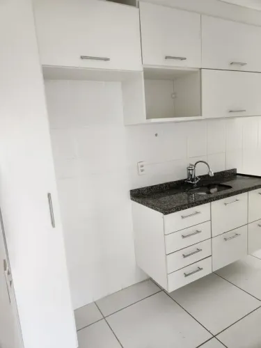 Excelente Apartamento no Condomínio Jardim Pendotiba.
