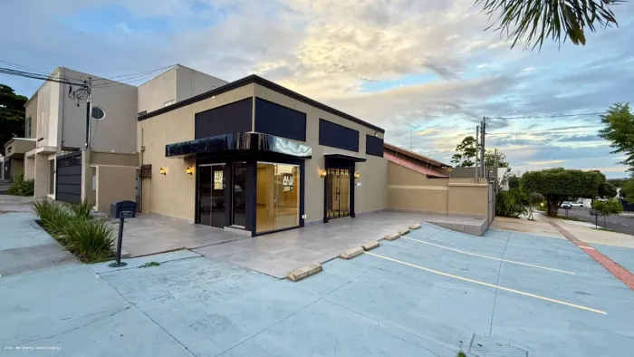Sala Comercial para Locação em Campo Grande, Santa Fé, 2 banheiros, 3 vagas
