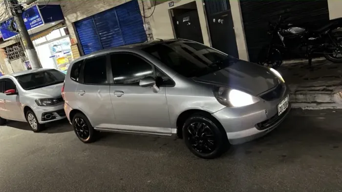 Honda Fit LX 1.4/ 1.4 Flex 8v/16v 5P Mec. 2004