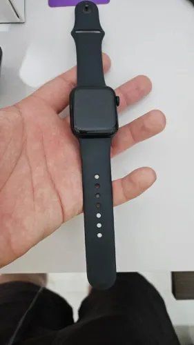 Apple Watch SE 3 40mm - GARANTIA até 05/03/2027