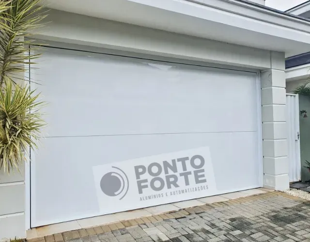 Portão Basculante 100% em alumínio. 