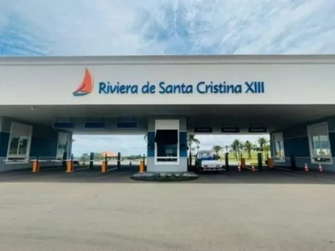 Terreno 450 m² - Riviera de Santa Cristina XIII - Paranapanema - SP