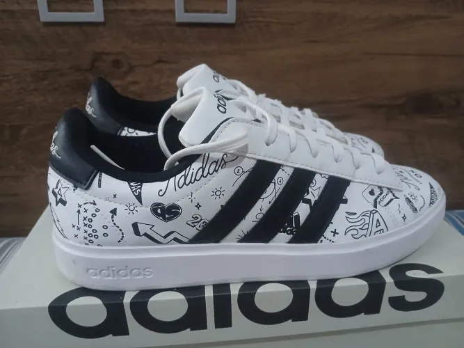 Tênis Adidas Grand Court 2.0 n° 41