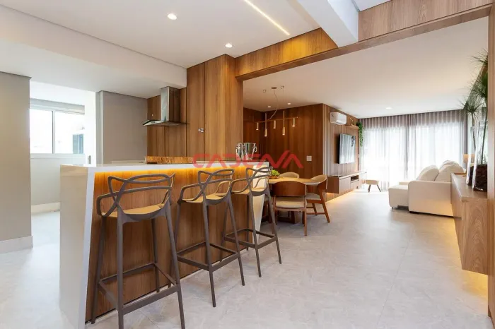 Apartamento com 3 quartos e 1 vaga para aluguel no Bigorrilho