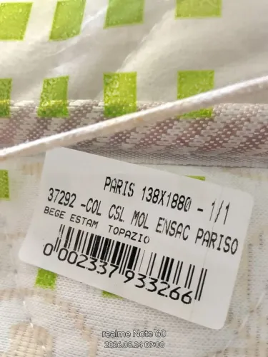 Colchão casal mola ensacada, novo.
