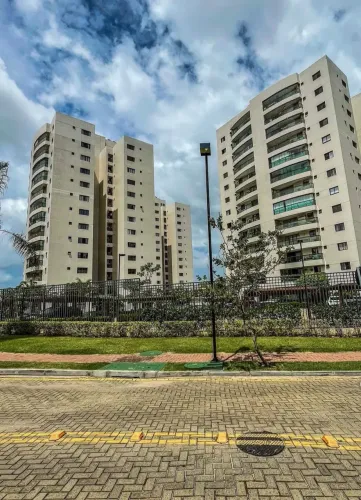 Alugo Apartamento Mobiliado no Jardins de Andaluzia, 3 Quartos, Calhau.