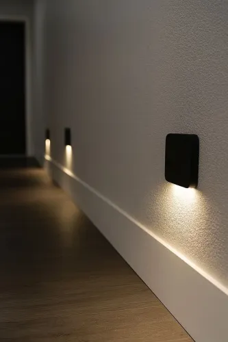 BALIZADOR LED SOBREPOR 2W 3000K PRETO LIRA IP65 CTB