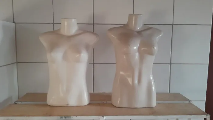Vende-se manequins torso feminino