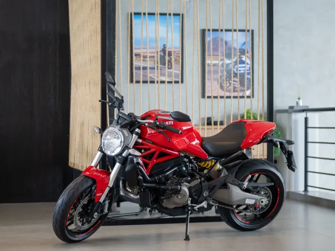 DUCATI MONSTER 821 2016