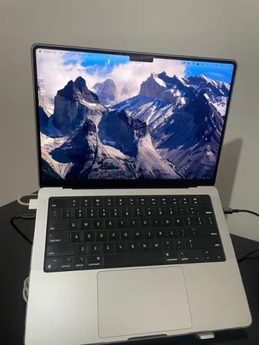 Macbook M3 Pro 14polegadas 18RAM 512gb