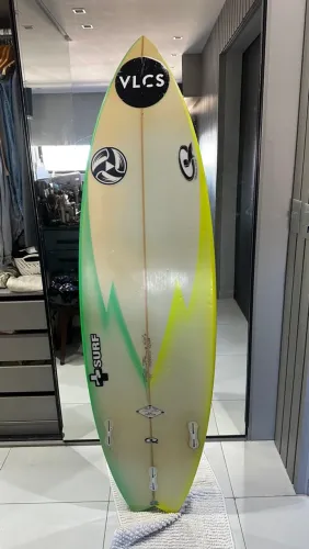 Prancha de surf 5,10 Ruy Camargo