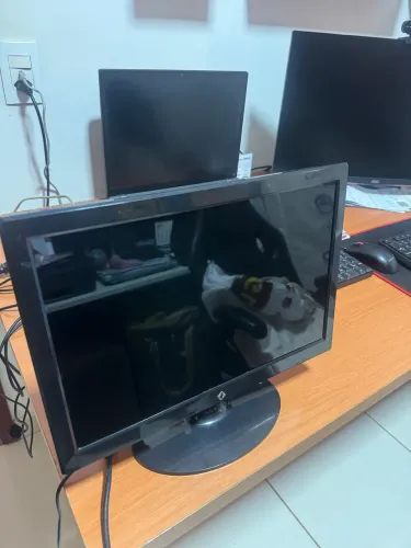 Monitor Tronos 15.5 polegadas