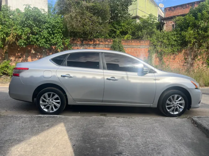 Nissan Sentra SV 2.0 Flexstart 16V Aut. 2015