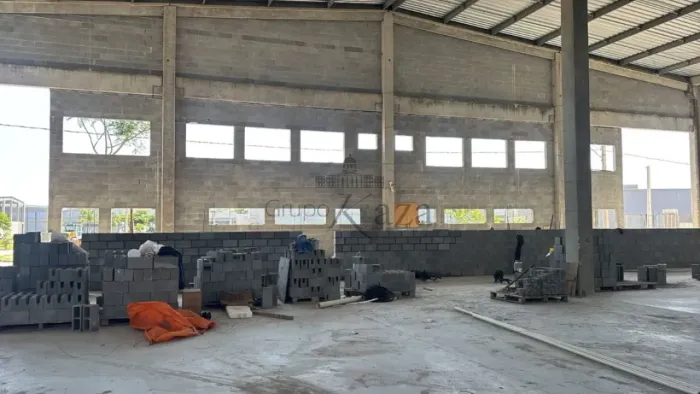 Oportunidade - Galpão em Condomínio - Rio Abaixo - Condomínio Empresarial M&G Jacareí - 2.