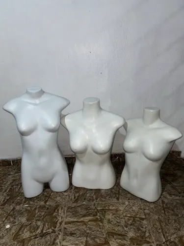 Manequins Femininos para Loja