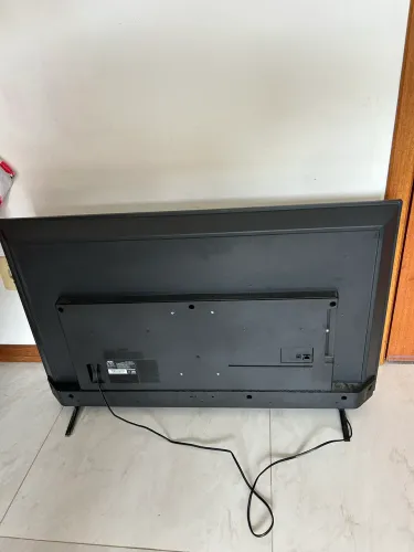 Vendo TV smart AOC Roku - Defeito 